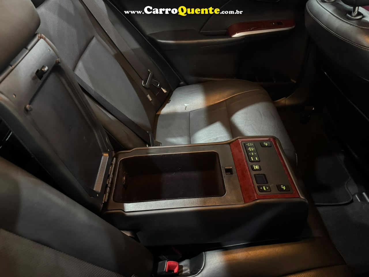 TOYOTA CAMRY 3.5 XLE V6 24V 2012 - Loja