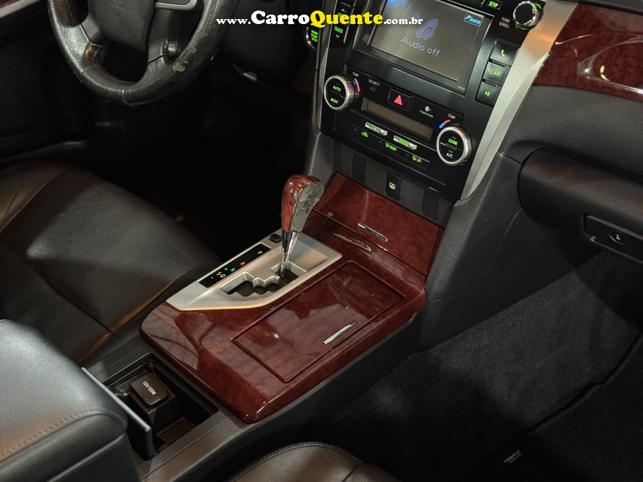 TOYOTA CAMRY 3.5 XLE V6 24V 2012 - Loja