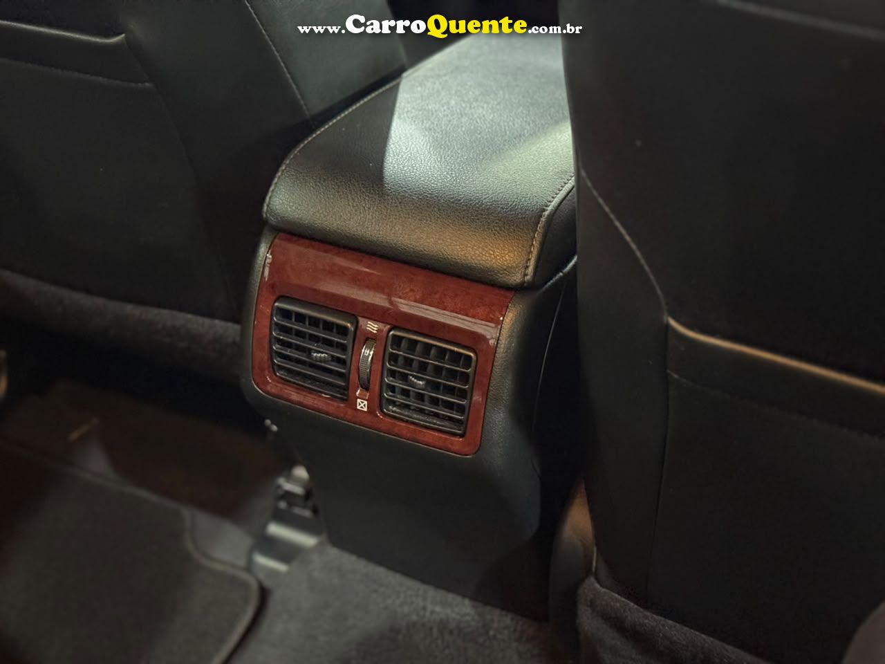 TOYOTA CAMRY 3.5 XLE V6 24V 2012 - Loja