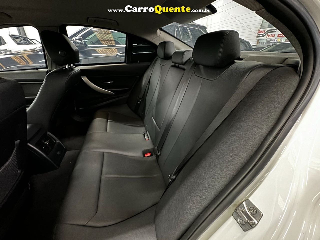 BMW 320I 2.0 16V TURBO ACTIVE 2015 - Loja