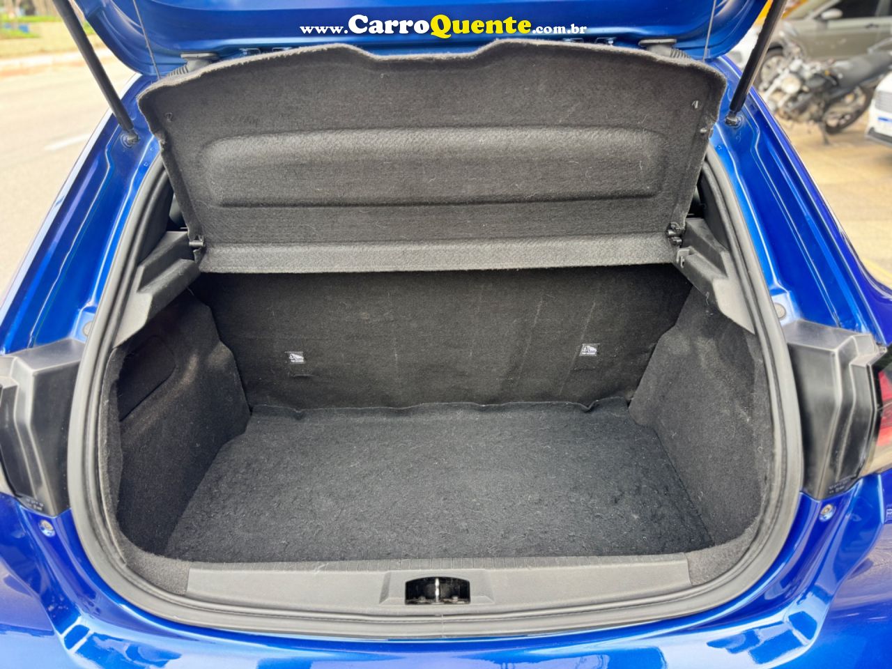 PEUGEOT 208 1.6 16V ALLURE 2022 - Loja