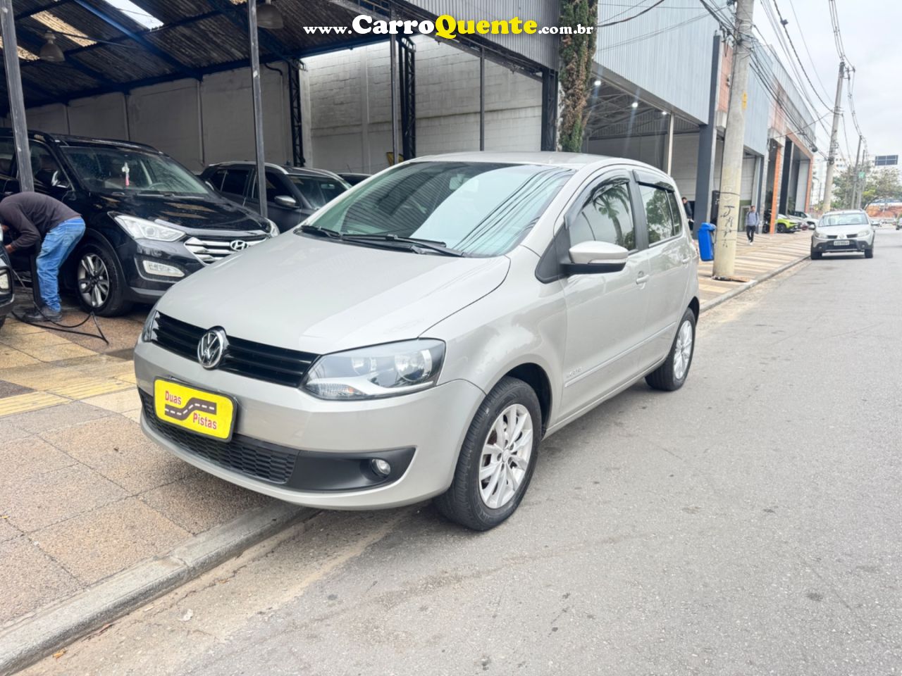 VOLKSWAGEN 2014 - Loja