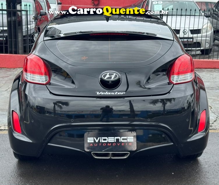 Hyundai VELOSTER 1.6 16V GASOLINA 3P AUTOMÁTICO - Loja