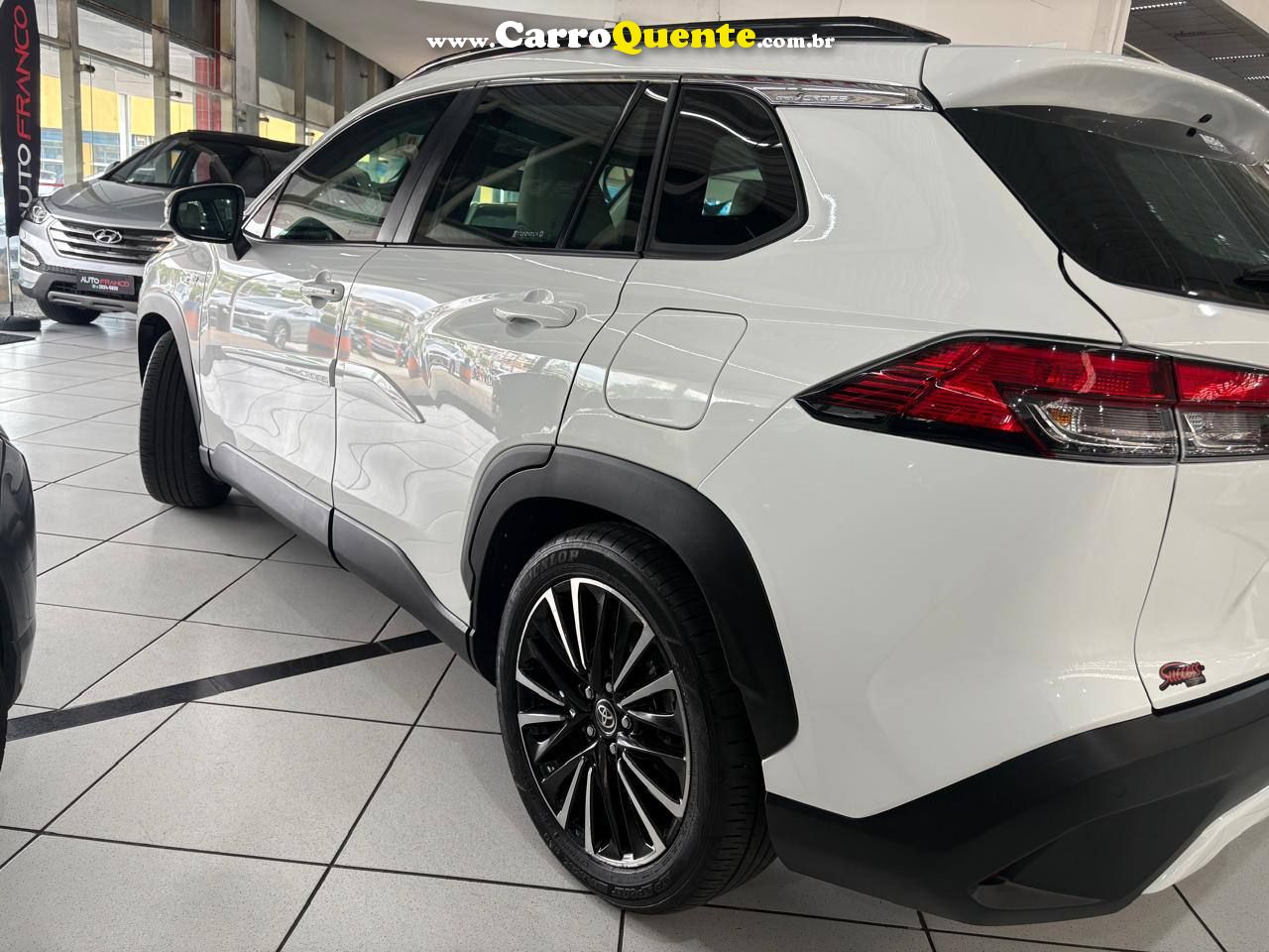 COROLLA CROSS 1.8 VVT-I XRX TOP DE LINHA C/ BLINDAGEM IIIA 2026 - Loja