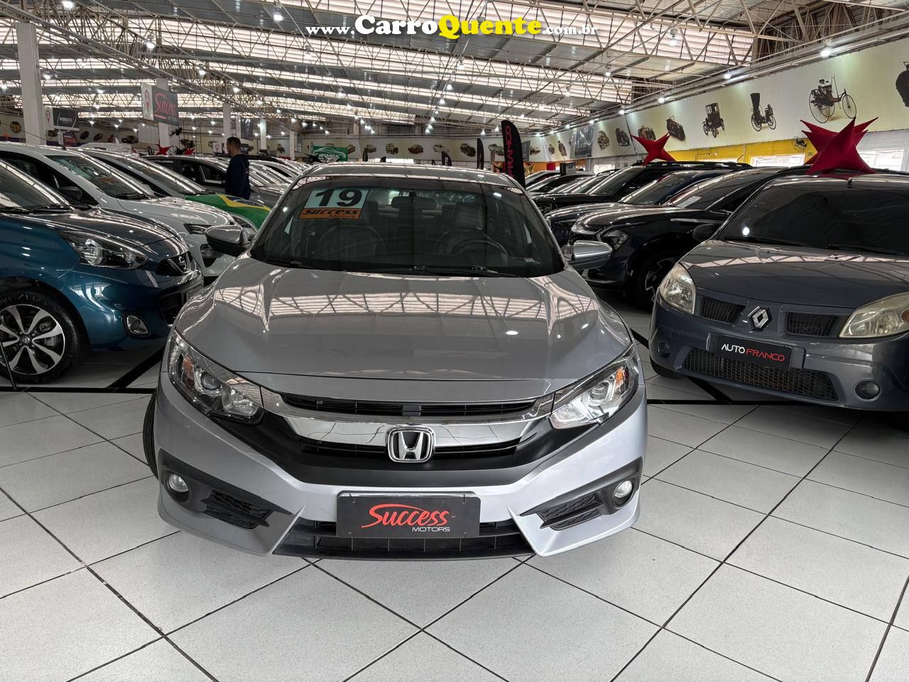 CIVIC 2.0 EX AT. C/ BAIXA KM 2019 - Loja