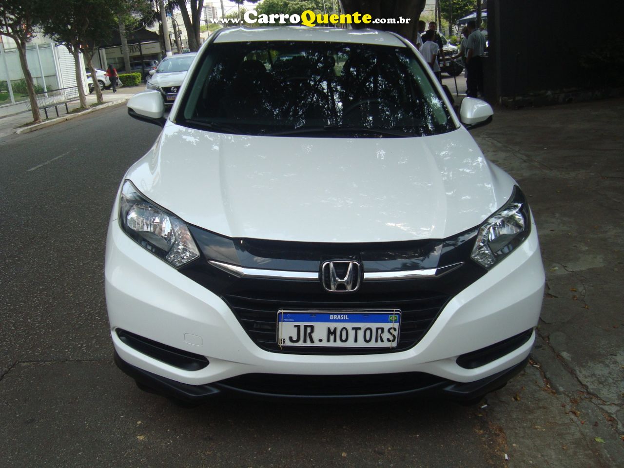 HONDA HR-V 1.8 16V EX 2016 - Loja