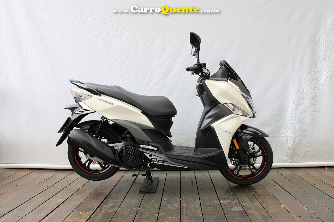 DAFRA CRUISYM 150 2024 - Loja