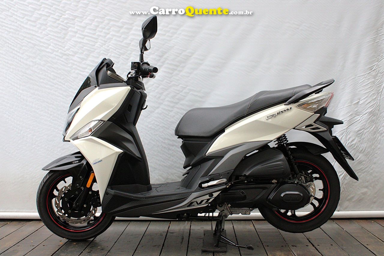 DAFRA CRUISYM 150 2024 - Loja