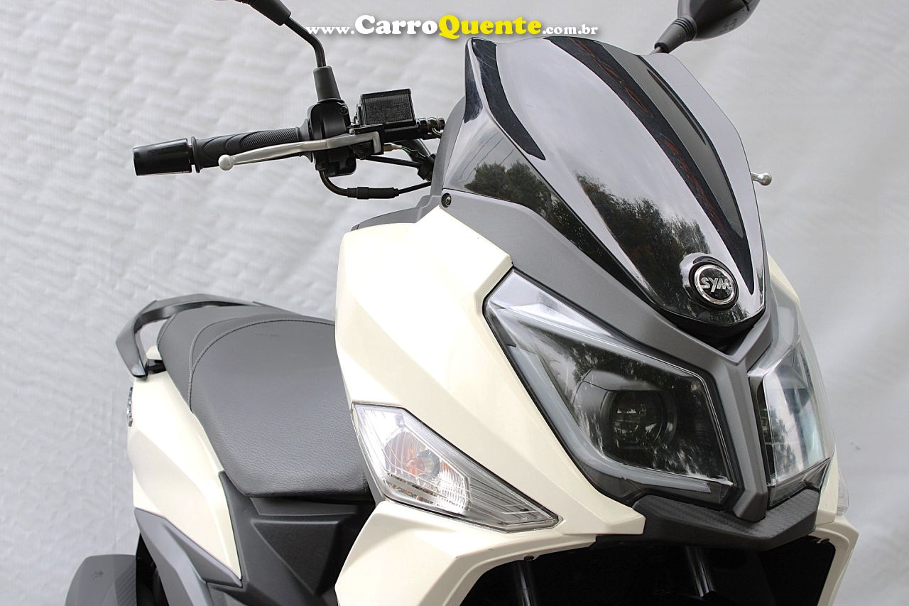 DAFRA CRUISYM 150 2024 - Loja