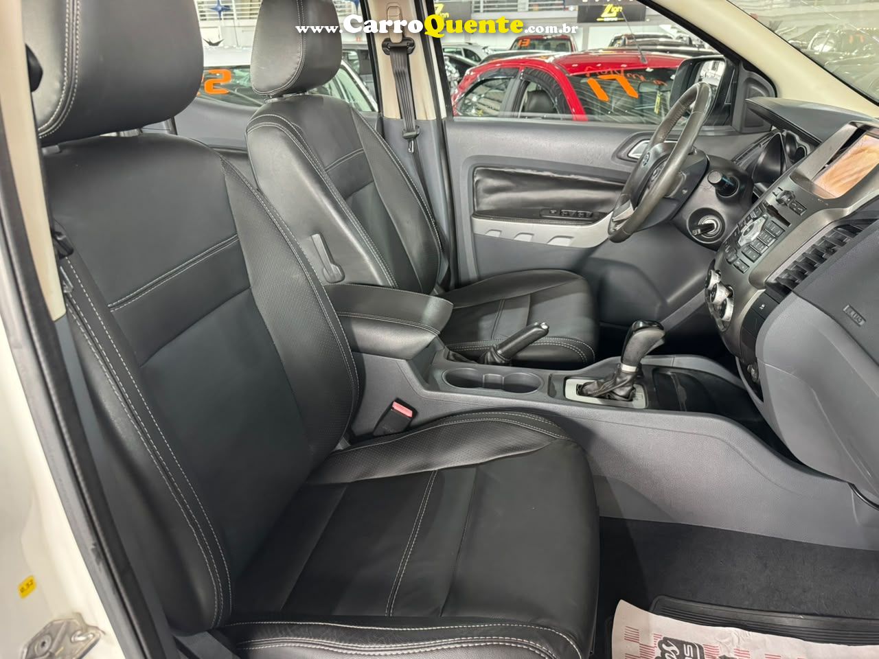 FORD RANGE 2014 - Loja